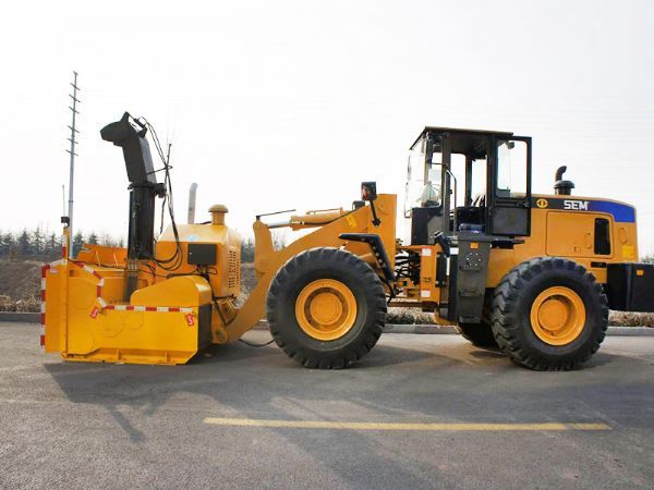 拋雪機使用的管理規(guī)定有哪些